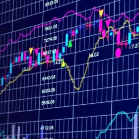 Bitcoin vs gold: BTC's three-month uptrend has snapped