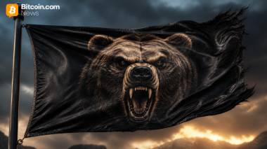 Gareth Soloway Warns Bitcoin Could Drop to K as Bear Flag Tightens at ,000