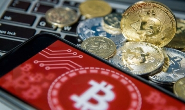 Market Analysts Describe Bitcoin’s Latest Move as a “Borrowed Rally” — Here’s Why