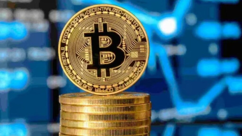 Trading expert sets date when Bitcoin price will bottom at ,000