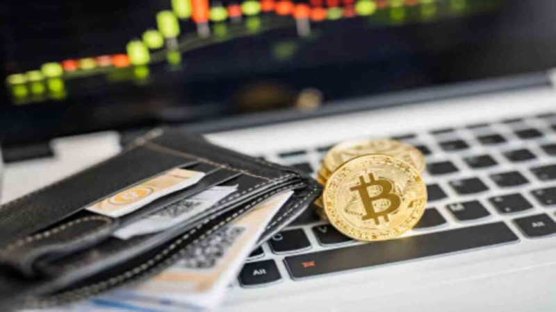 Wall Street analyst sets date when Bitcoin will hit 0,000