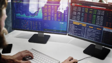 As  billion in bitcoin options near expiry, the tell is in the pricing