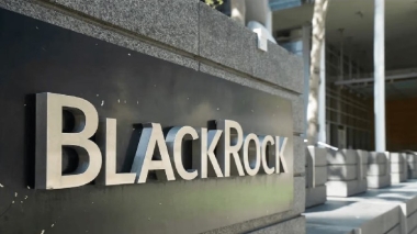Blackrock Files for Bitcoin ETF Designed to Limit Investor Losses